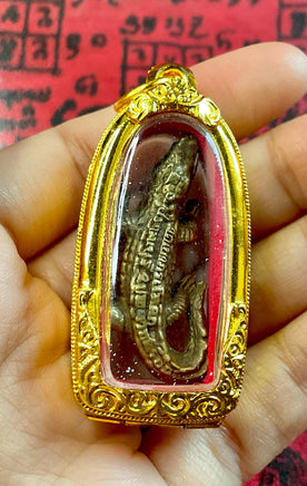 Amulette Thaï crocodile - Wat Khao Kalok.