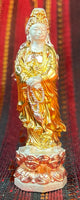 Amulette précieuse de la protectrice Mae Guan Yin - Vénérable Kruba Peng Thitapanyo.