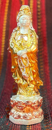 Amulette précieuse de la protectrice Mae Guan Yin - Vénérable Kruba Peng Thitapanyo.