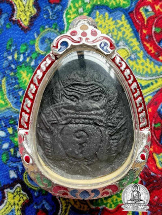 Rare et puissante amulette Phra Rahu Om Suriya - Très Vénérable LP Kassem Khémako. 