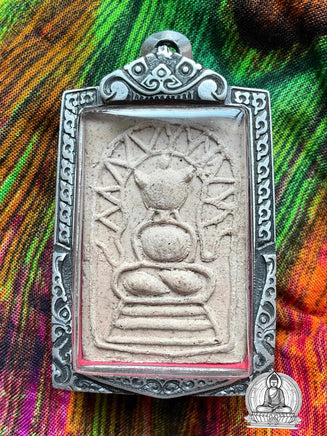 Rare amulette ancienne du Bouddha de fortune Phra Sanghajai - Très Vénérable LP Tae du Wat Sam Ngam. 