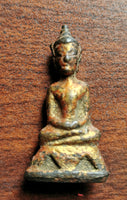 Amulette Thaï ancienne Phra Chaï. # 422