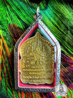 Médaille Thaï Roop Lor polychrome du Très Vénérable LP Path Punyakhamo.